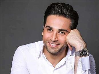 این دختر با گریم خود را آرمان درویش کرد! + فیلم