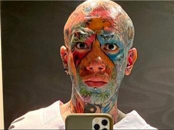 رفتار عجیب دیگری از تتلو که صدای هوادارانش را نیز درآورد