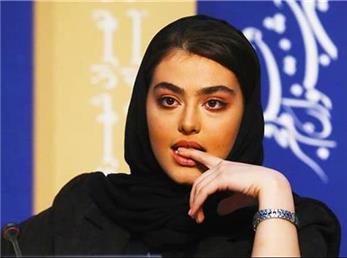 ریحانه پارسا، سارن و چکامه چمن ماه چطور به ترکیه رفتند؟