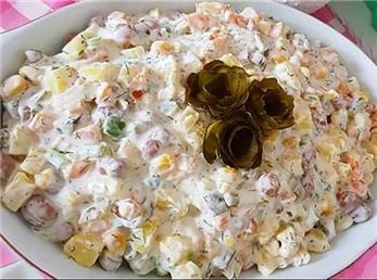 طرز تهیه سالاد سیب زمینی ساده و خوشمزه