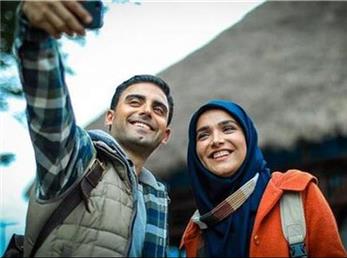 گاف ها و اشتباهات بزرگ صدا و سیما در سریال افرا!