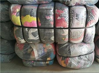 لباس‌های تاناکورا از کجا می‌آیند؟