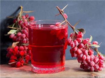 چطور در خانه آب زرشک درست کنیم؟