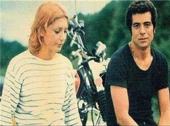 مجوز بازگشت گوگوش و بهروز وثوقی صادر شد!