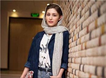 حرکات سبک «فرشته حسینی» بعد از ترک ایران + تصویر