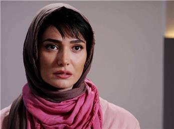 جنگیدن زن ها در زندگی از دید مینا وحید بازیگر سریال افرا