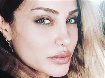 رامانا سیاحی شاخ کرگردن را می‌شکند؟