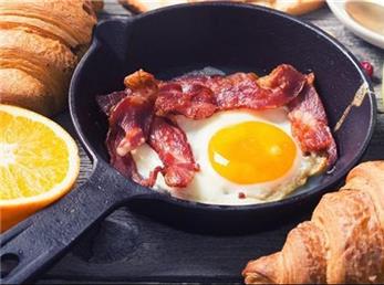 بدترین غذا برای صبحانه که سیستم ایمنی شما را ضعیف می کند