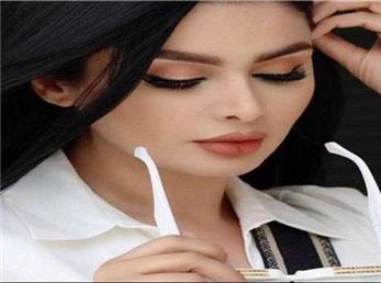 تجمع مردم جلوی بیمارستان دنیا جهانبخت + فیلم