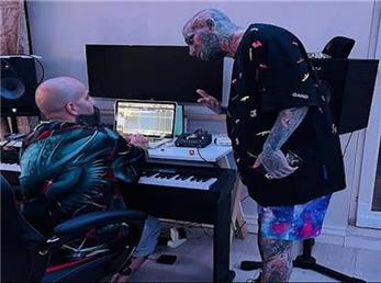 ترکیه از تتلو بخاطر شکستن در سالن کنسرت خسارت گرفت!