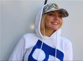 استوری مهناز افشار برای کاپیتان استقلال!