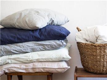 بهترین روش برای تمیز کردن بالش و تشک