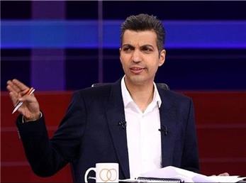 عادل فردوسی پور با شبکه سه به توافق رسید + عکس