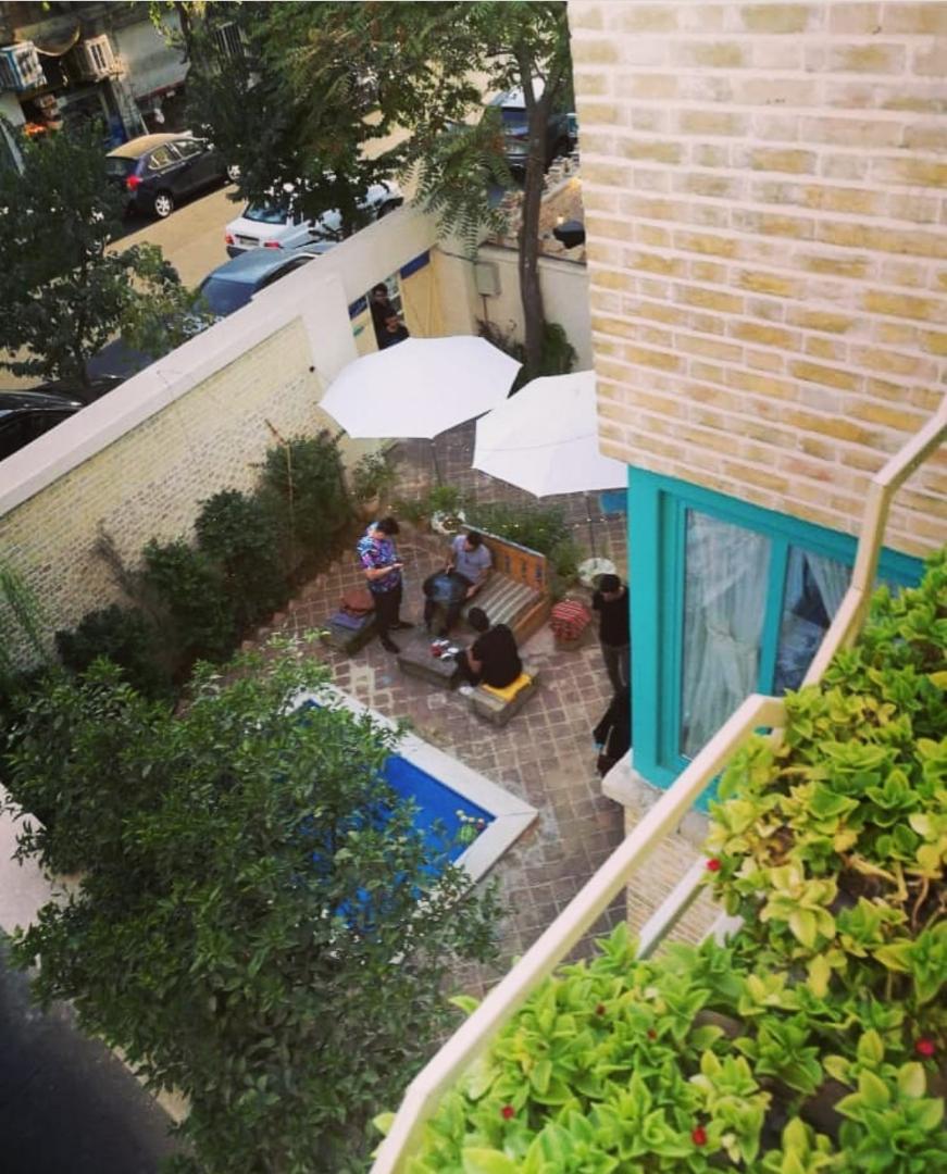 هاستل زی در تهران