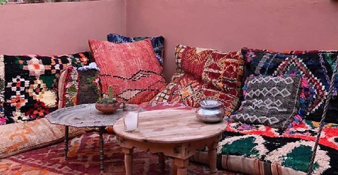 استفاده از بالش و متکا در دکوراسیون
