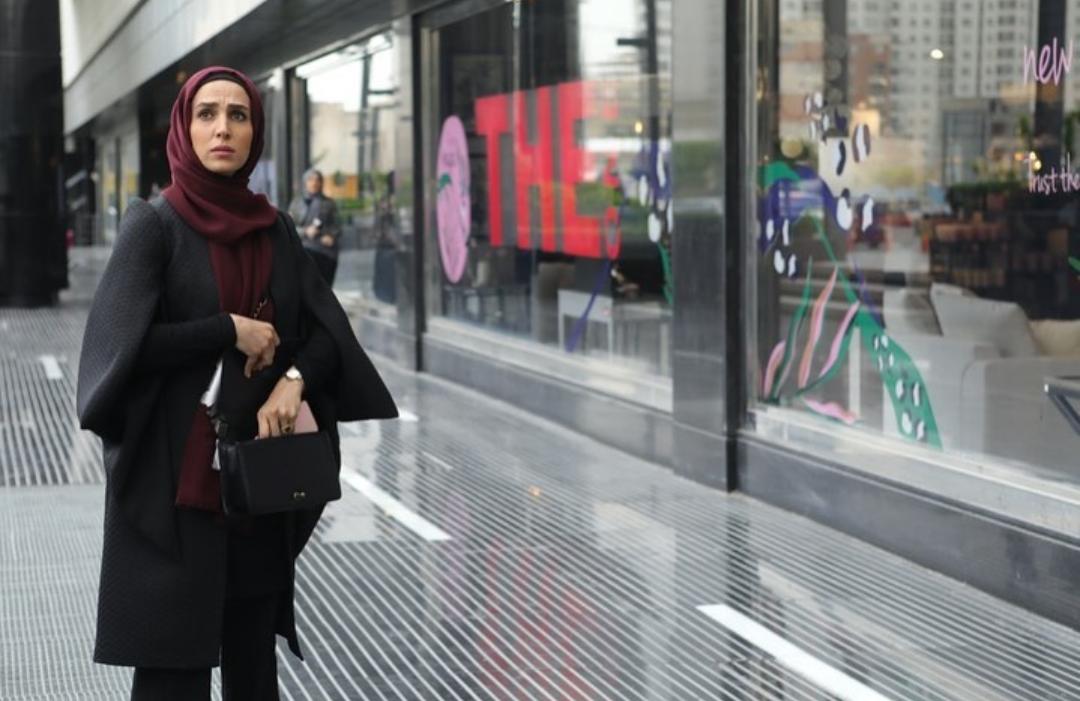 بازیگر نقش غزل در سریال خانه امن