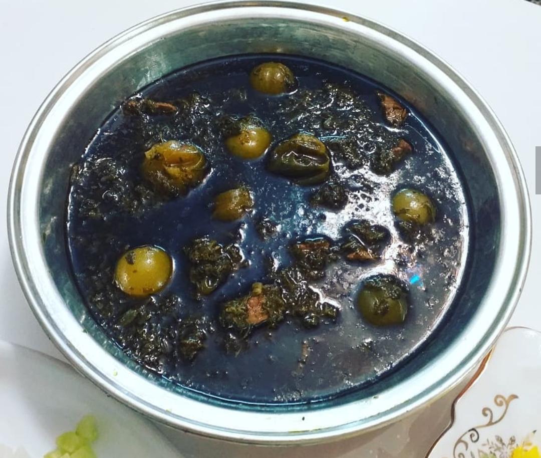 خورش گوجه سبز