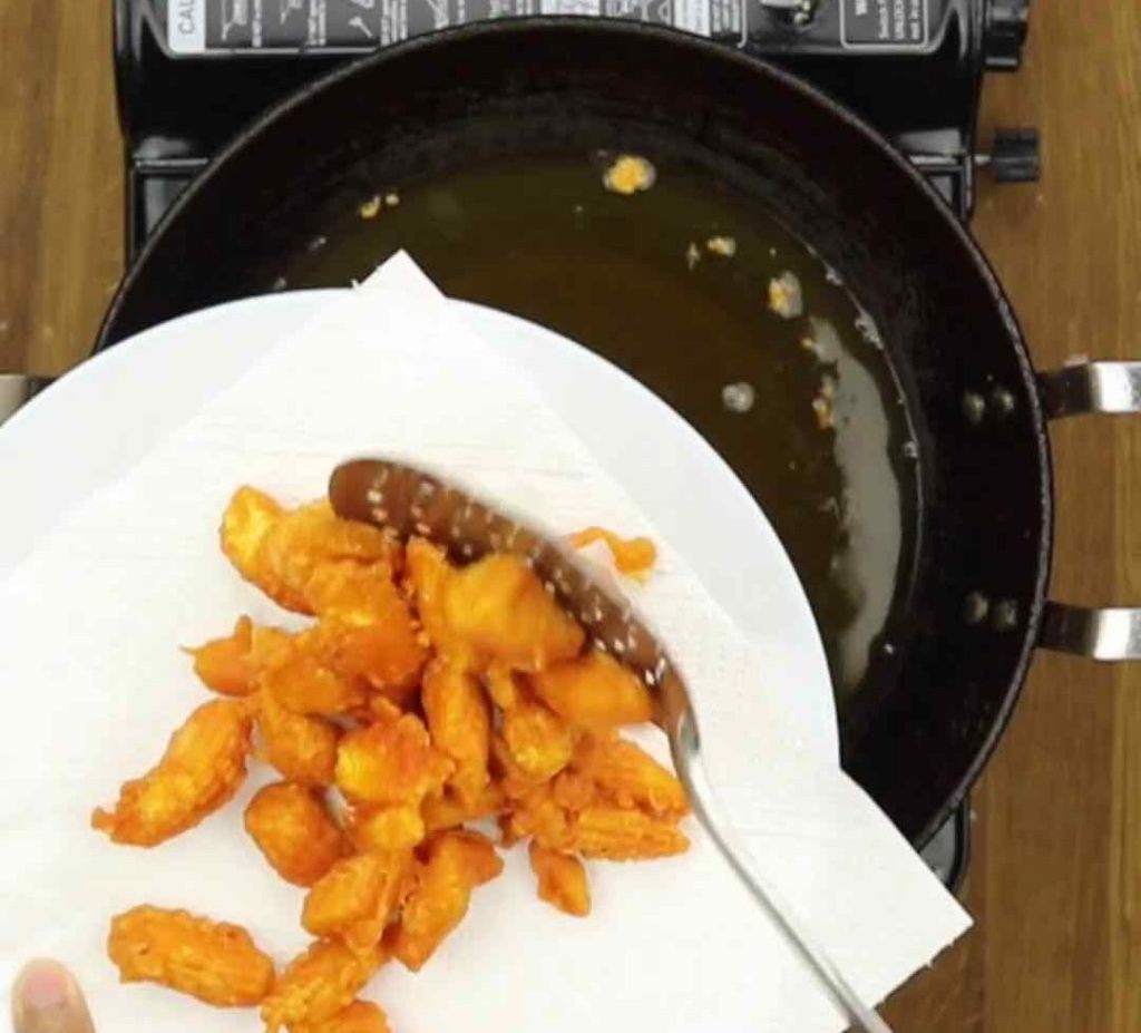 ممراحل تهیه بی بی کورن منچورین