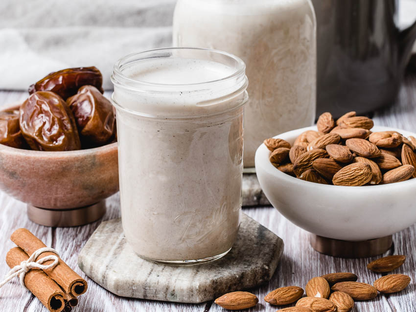 خرما و شیر + غذای کامل