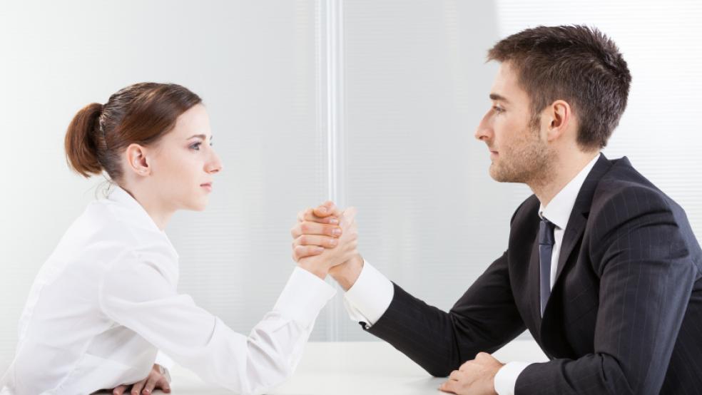 برتری جویی و امتیازگیری